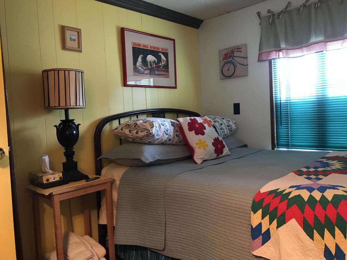 Klutina Kate'S B&B Copper Center エクステリア 写真
